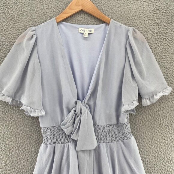 She + Sky Dress Womens Medium Blue Puff Sleeve Ruffle Smocked Cut Out Tie Front - Picture 2 of 11
